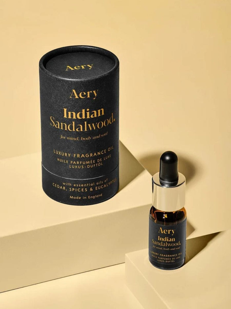 Aery INDIAN SANDALWOOD Luxe Geurolie - Roze Peper, Framboos, Tonka & Tobacco