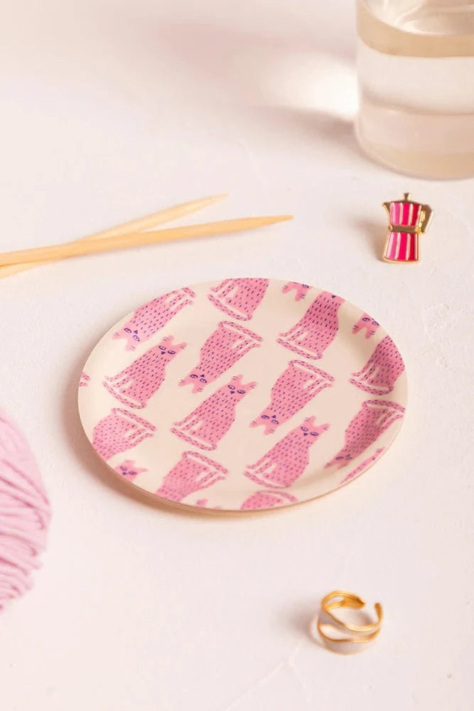 All The Ways To Say Coasters Tray, Lonely Cat
