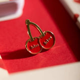 All The Ways To Say Pin, Kiss Kiss