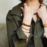 Ellen Beekmans Armbandje met gemstone balletjes / bruin mêlée