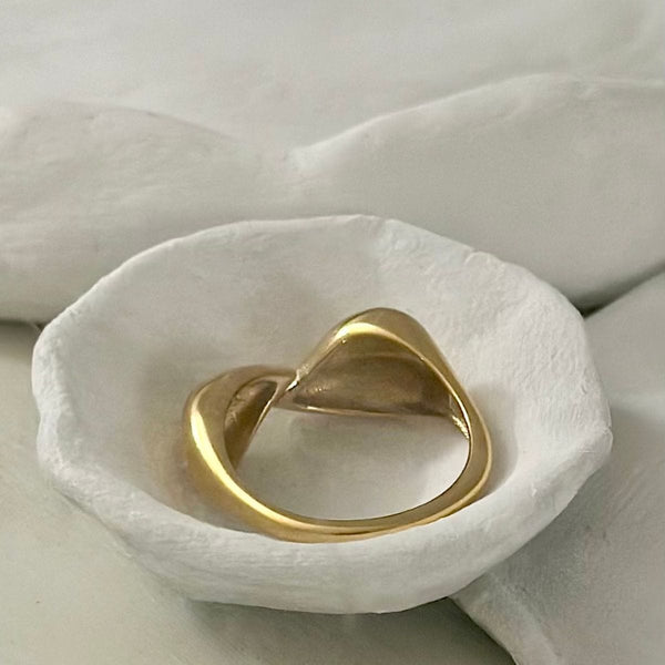 Ellen Beekmans Gouden ring "organic leaves"