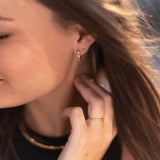 Ellen Beekmans Korte Gouden Oorringetjes met Strass, Multicolori