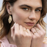 Ellen Beekmans Ovalen ring met small balls