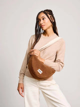 Hindbag ANDREA Teddy half moon Crossbodytas, Brown