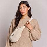 Hindbag SASHA grote Velours Crossbodytas, Beige