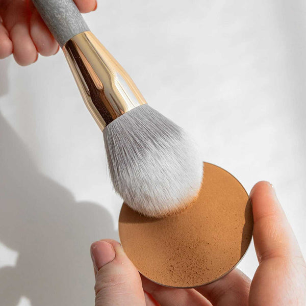 i.am.klean Powder Brush