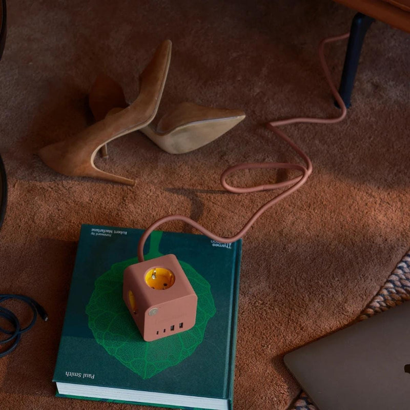 Kreafunk AMPIE Stekkerblok met 2 USB-A en 2 USB-C poorten en kabel, Terracotta