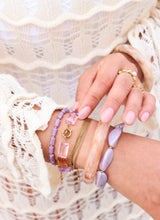 Label Kiki Armband goud met paarse kralen, Flow