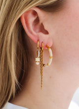 Label Kiki Oorring goud, Beige Hoola - Per stuk