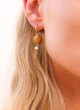 Label Kiki Oorring goud, Long Shell - Per stuk