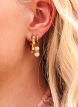 Label Kiki Oorring goud, Round of Pearls - Per stuk
