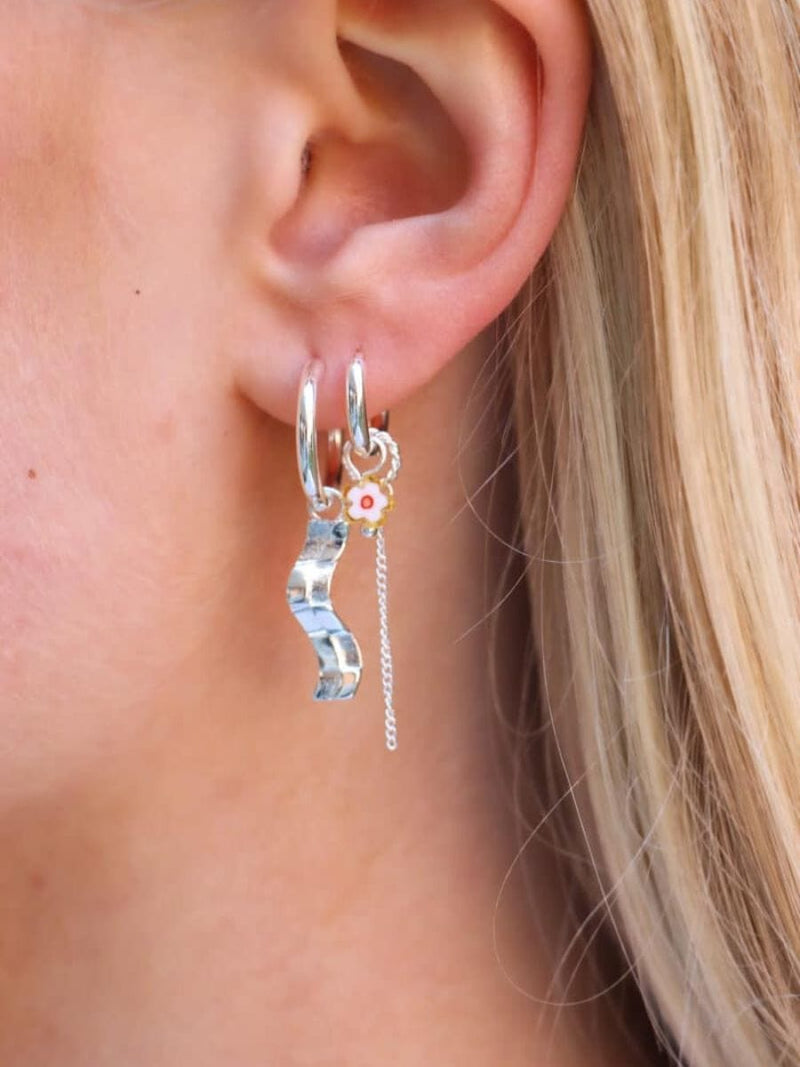 Label Kiki Oorring zilver, Chain Flower - Per stuk