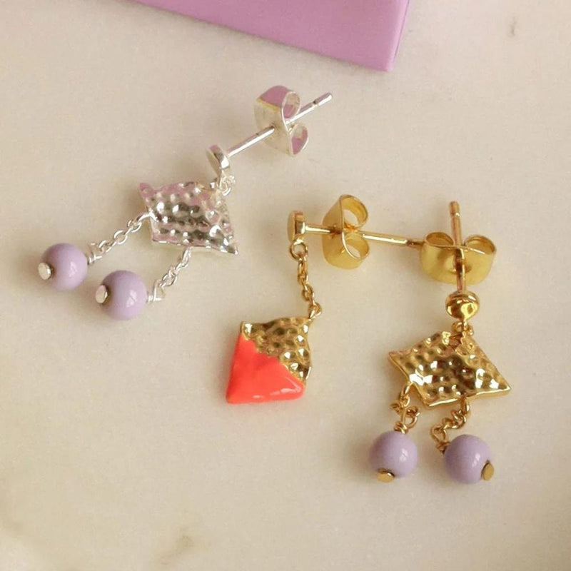 LULU CANDY SHOP BOHEME Oorbel goud, Dipped Orange Coral - Per stuk