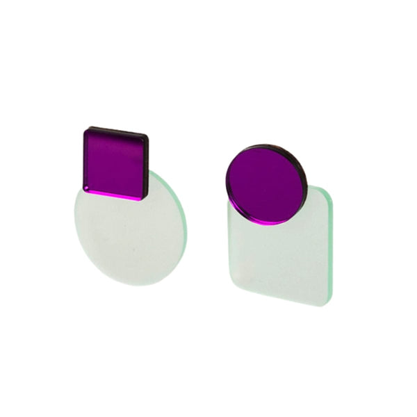 Pamela Coromoto GLARE Moderne asymmetrische Statement Oorbellen, Jade & Purple Mirror