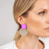 Pamela Coromoto GLARE Moderne asymmetrische Statement Oorbellen, Jade & Purple Mirror