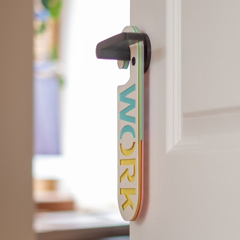 Puki Wuki Dubbelzijdige Deurhanger Work - Chill, Wit & Roze