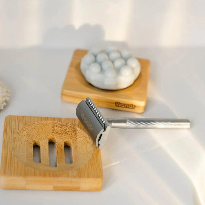Wondr Safety Razor Scheermes met houder en mesjes