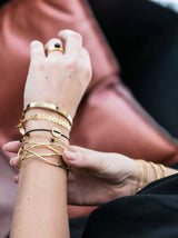 Ellen Beekmans Armbandje met gouden blaadjes