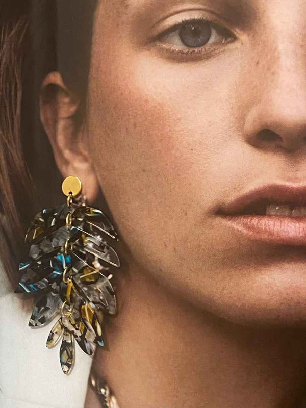 Ellen Beekmans Lange oorstekers met blaadjes, Multicolori