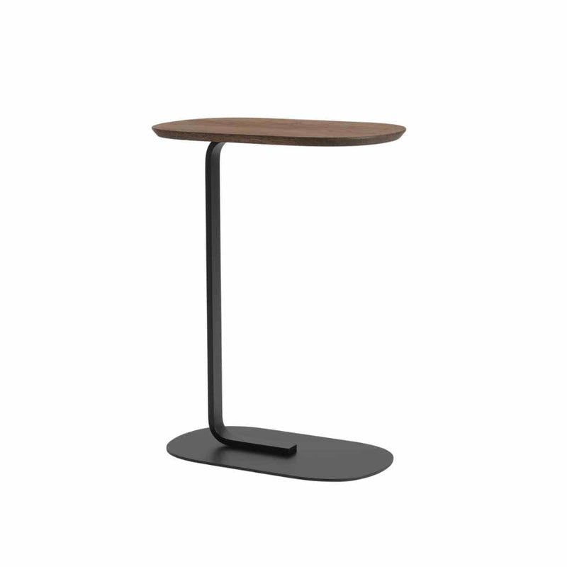 MUUTO RELATE Side Table, hoogte 73,5 cm Solid Smoked Oak/Black